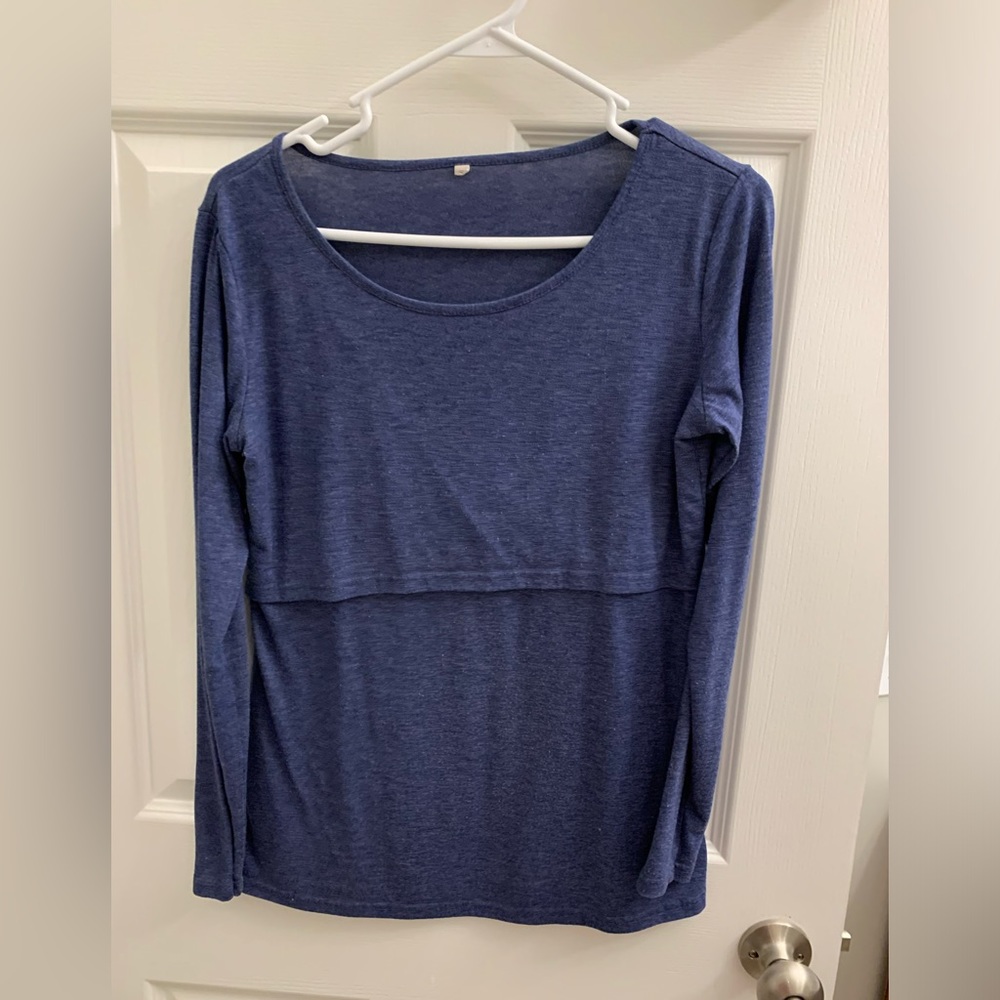 Kindred Bravely nursing top in blue